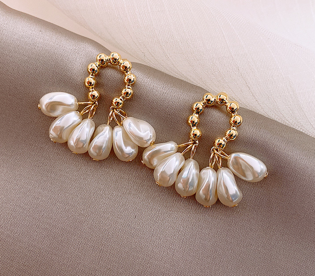 handmade baroque pearl earrings