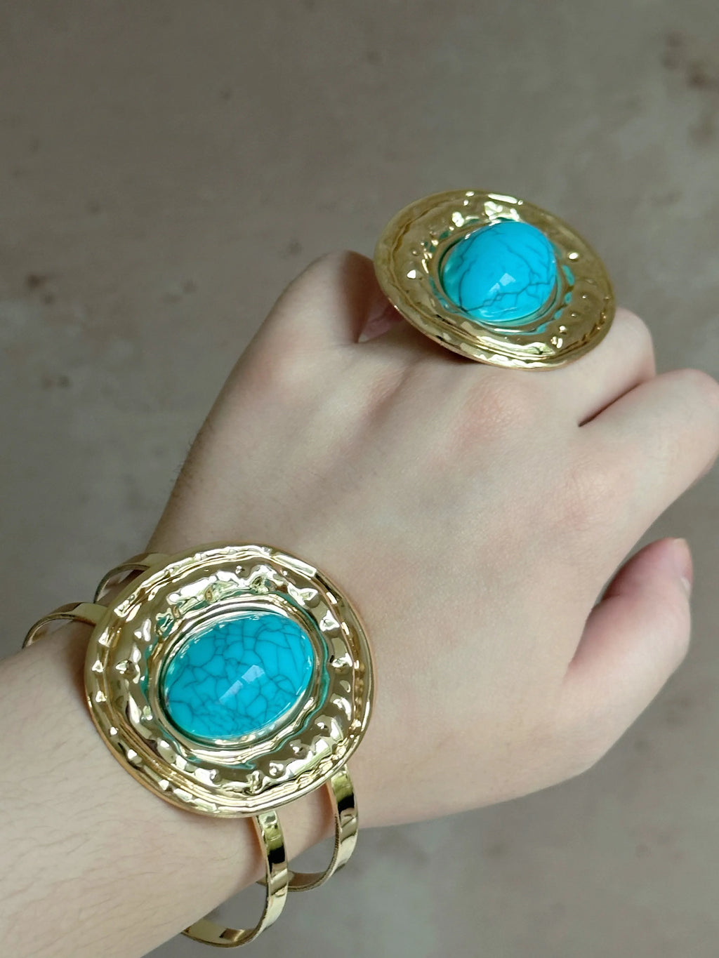 Nile Gold blue ring & bracelet set