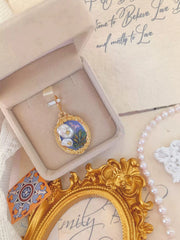 “Lily Love" baroque pearl pendant