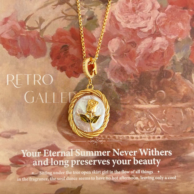 Tulip natural baroque pendant