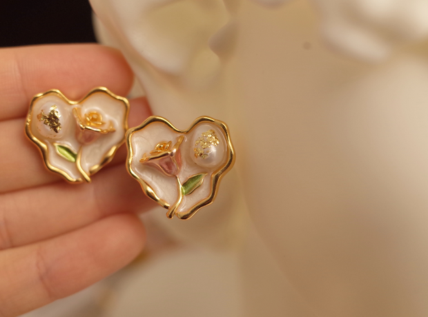 heart freshwater baroque pearl pendant