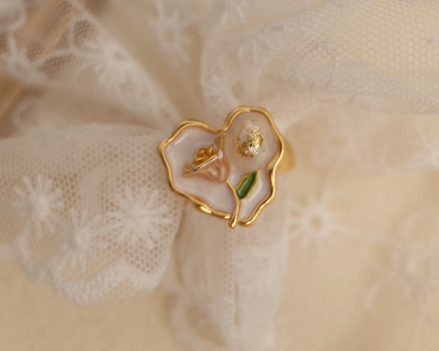 heart freshwater baroque pearl pendant