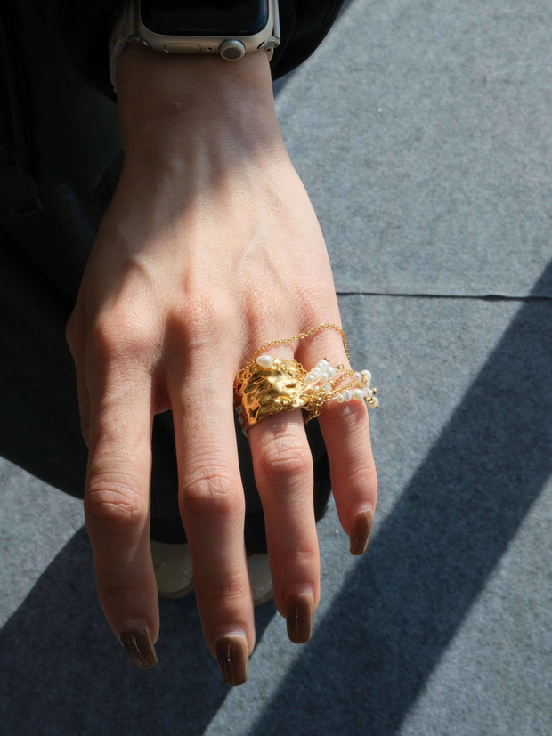 shattered elegance tassel ring