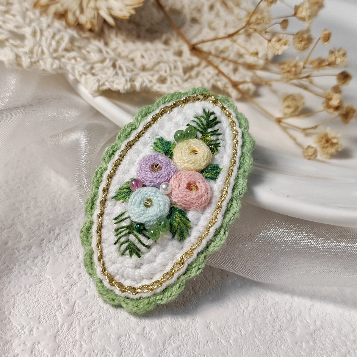 Vintage Handmade Crochet & Embroidered Green Flower Hair Clip