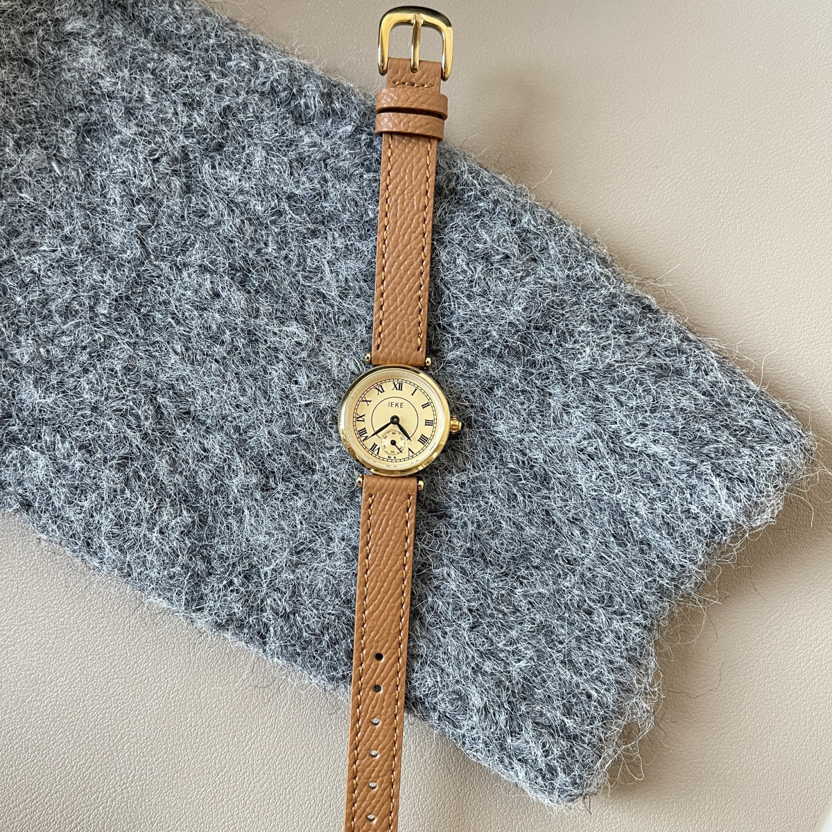 Original Vintage-inspired Steel & Gold Bracelet Watch