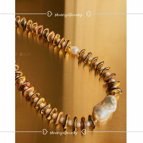 Amber Gold baroque pearl necklace