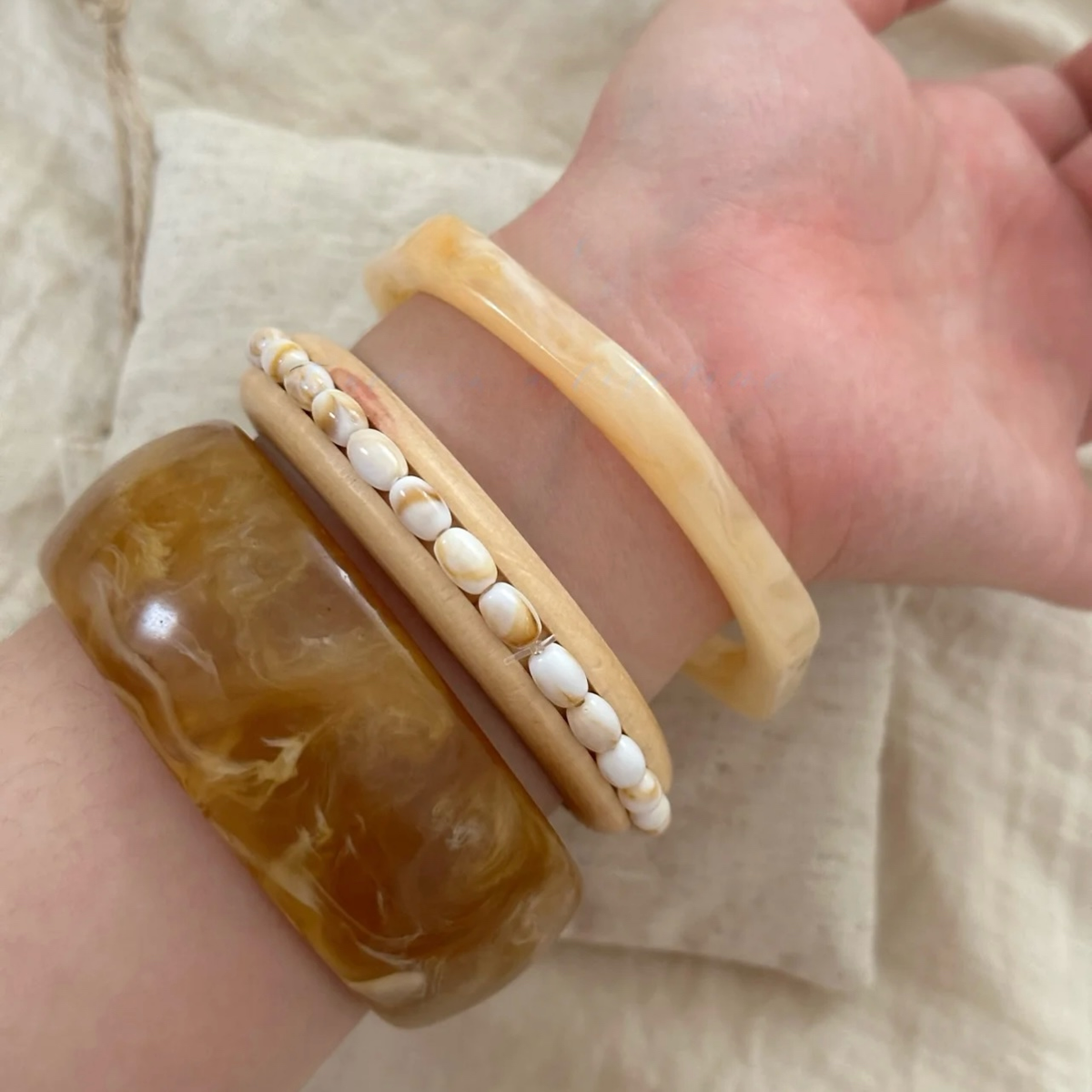 retro geometric irregular oval resin and wood bracelet set