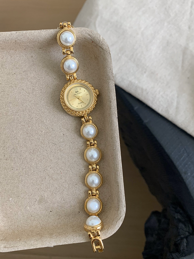 the original petite square pearl watch