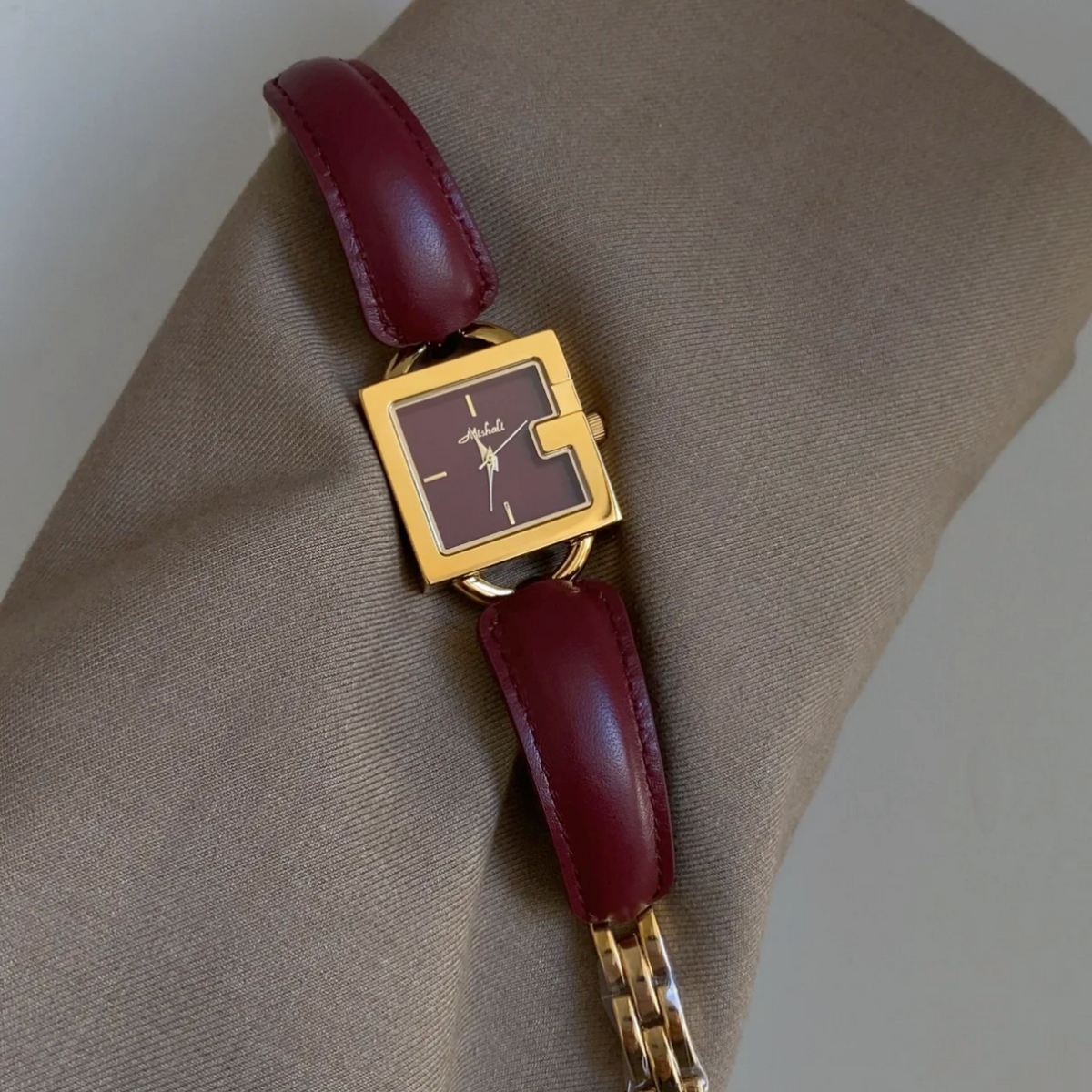 Hand-crafted Red Ceramic Bracelet Watch