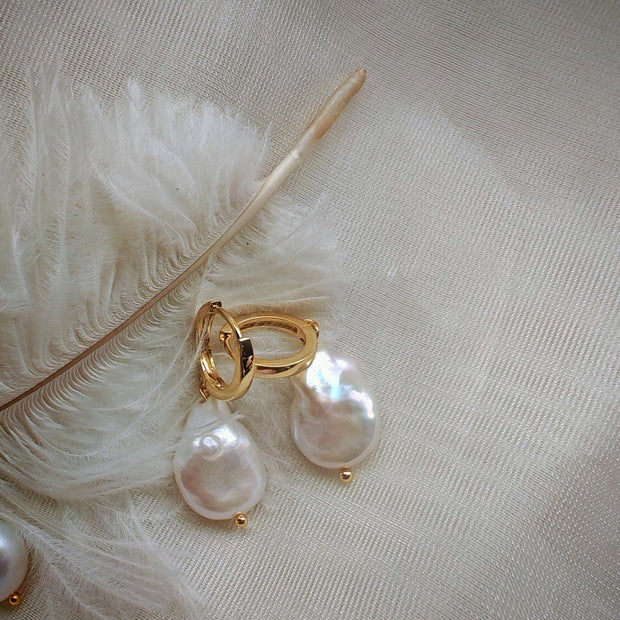 handmade baroque pearl simple earrings