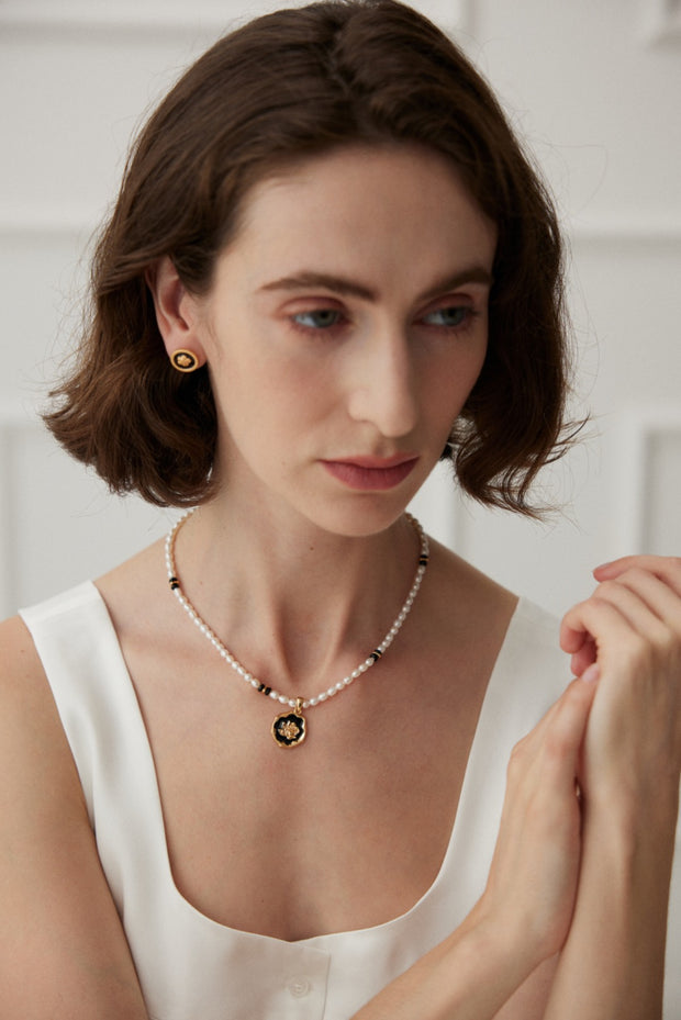 camellia enamel pearl necklace